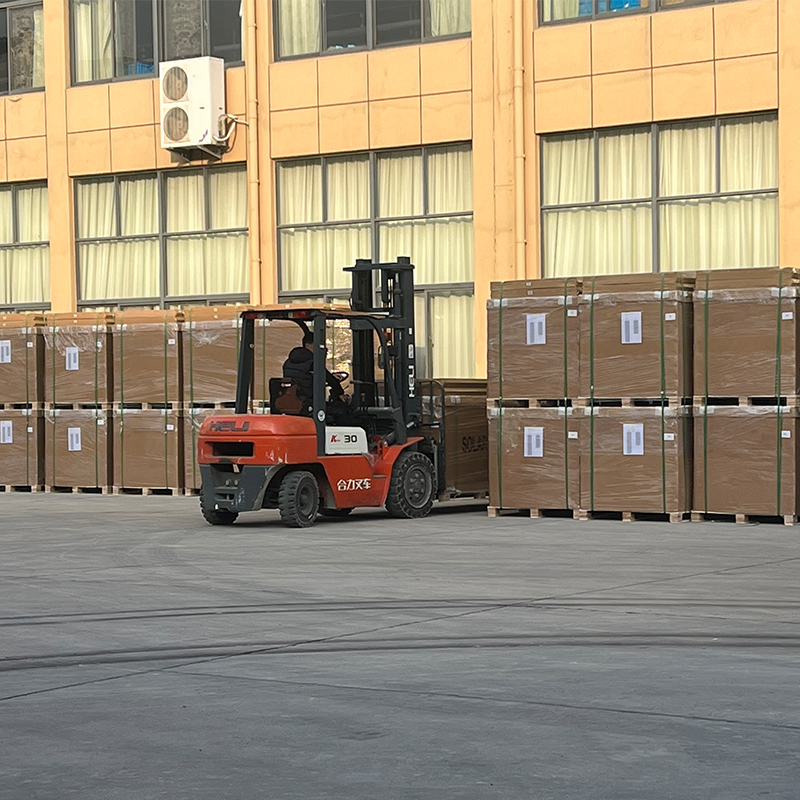 Factory direct sales of 200W semi-flexible solar panels and monocrystalline solar power generation photovoltaic panel modules Item Picture