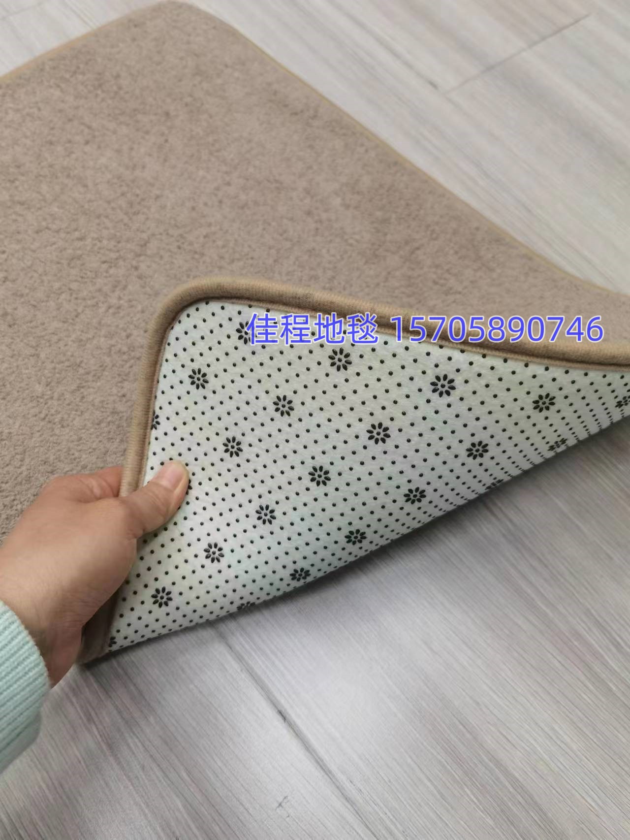 Dot plastic base solid color Milanese velvet floor mat, foot mat, water-absorbing anti-slip mat, door mat, toilet three-piece set, bathroom combination mat, standard 5 colors, size 50*80/50*40/40*38cm Item Picture