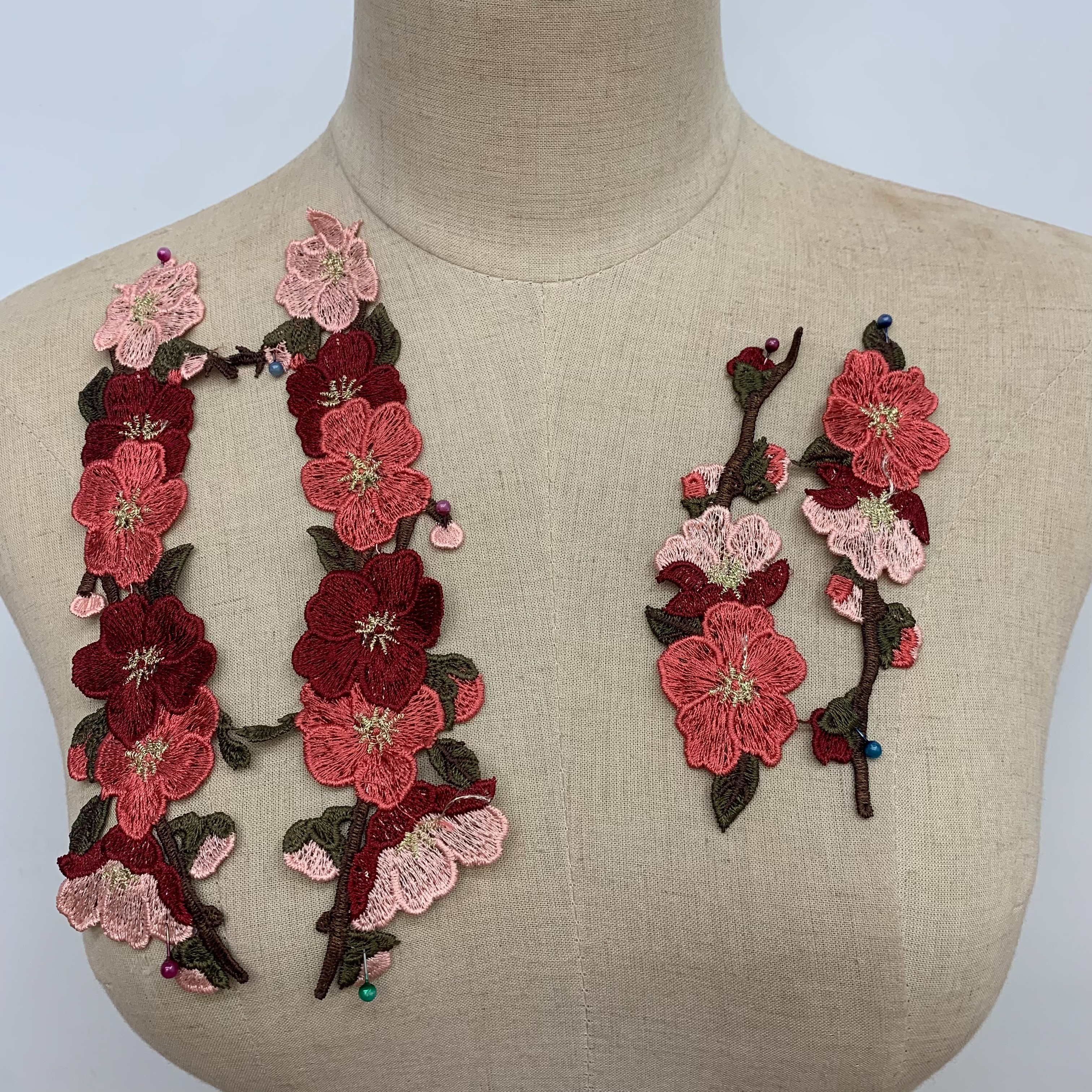 Chinese-style plum blossom and bird embroidery patchwork for cheongsam and Hanfu decoration pic 2