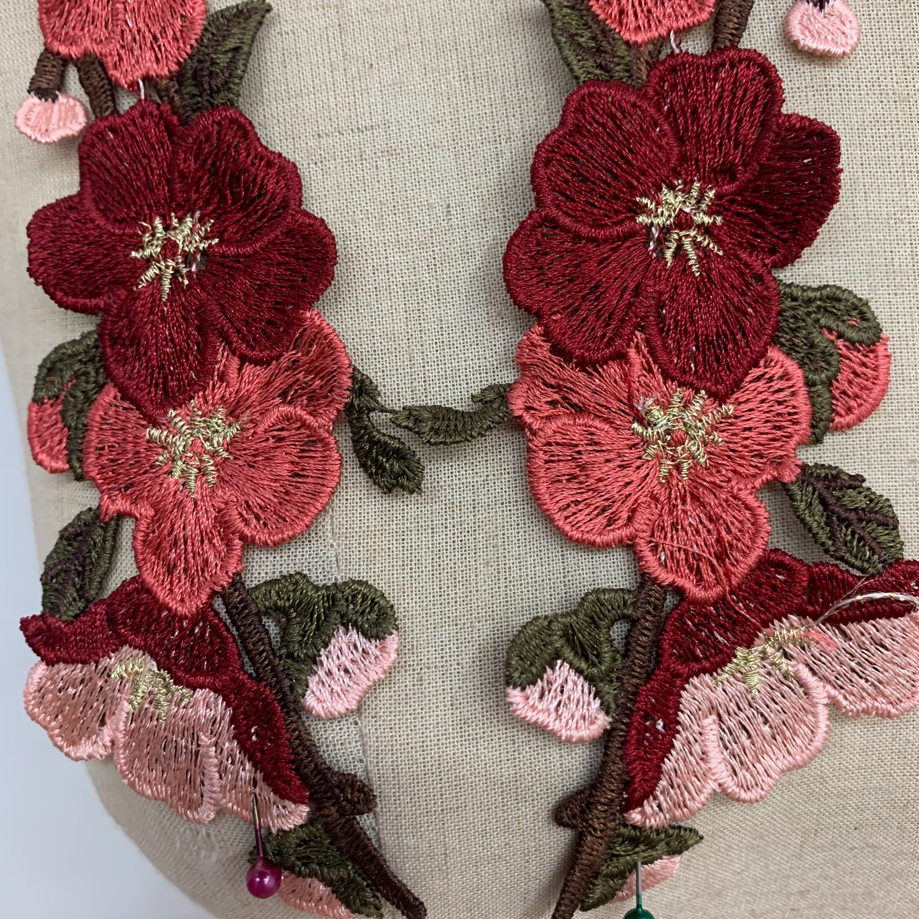 Chinese-style plum blossom and bird embroidery patchwork for cheongsam and Hanfu decoration pic 7