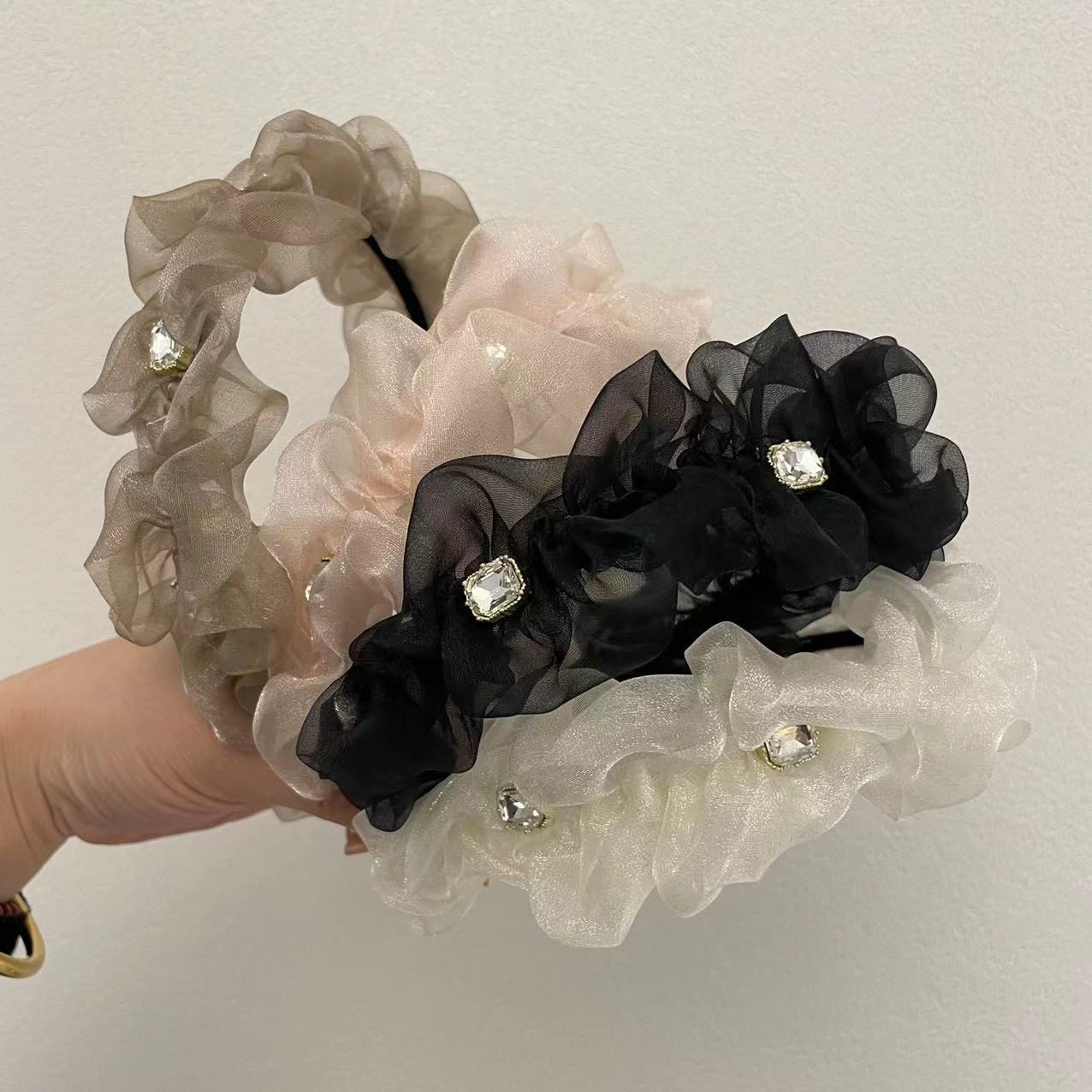 High Cranial Top Black Pleated Mesh Headband Women's Summer Hair Card Face Wide Edge With 2023 Network Red New Style details Picture