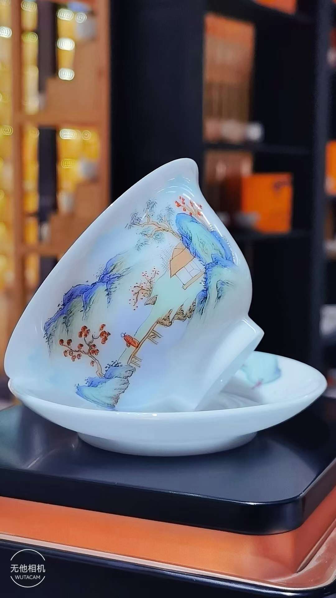 景德镇手绘冰种玉瓷盖碗详情7