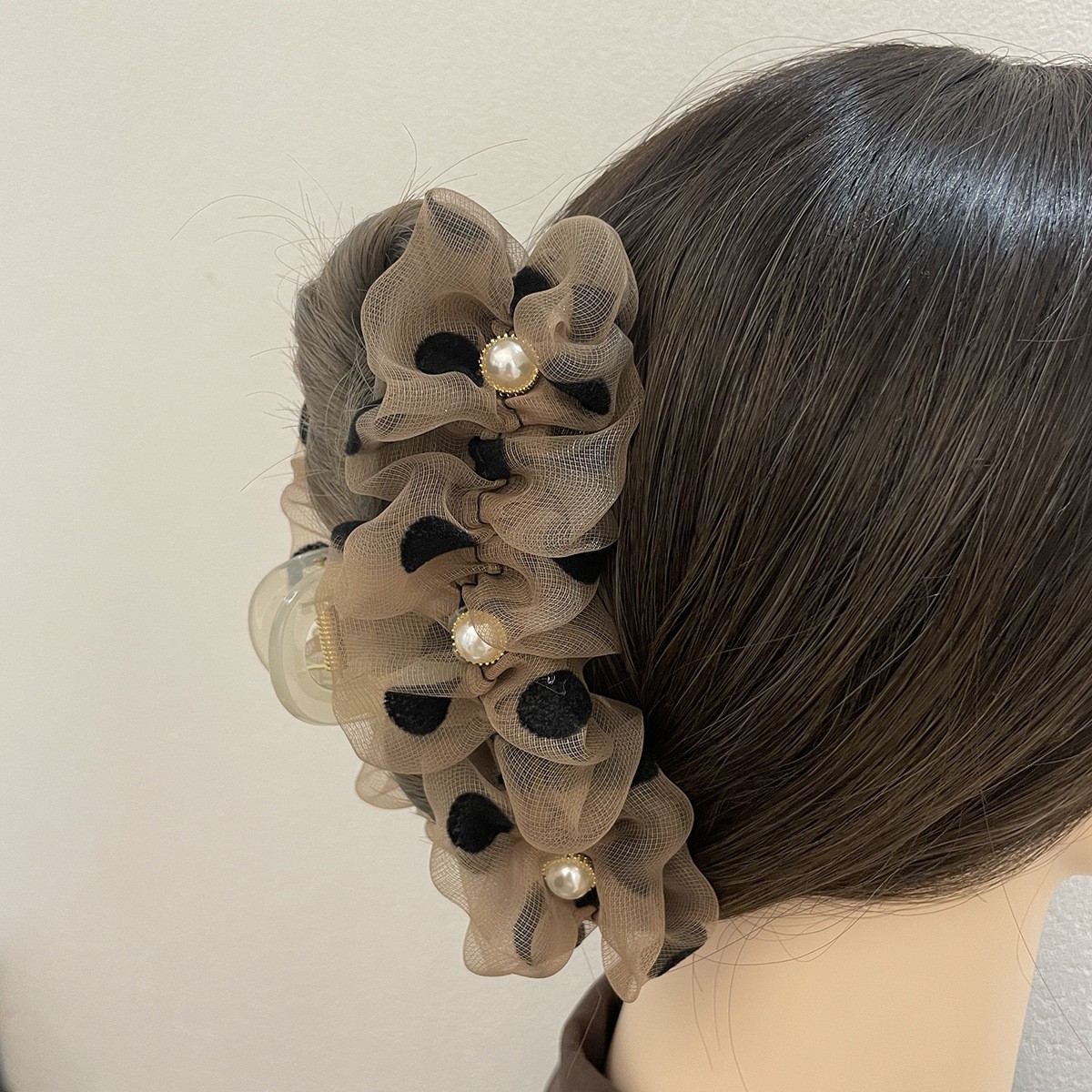 The Amount Of Hair ~ Temperament Super Fairy Summer Net Yarn Hairpin Female Back Head Hairpin Grab Large Shark Clip Advanced Sense Item Picture