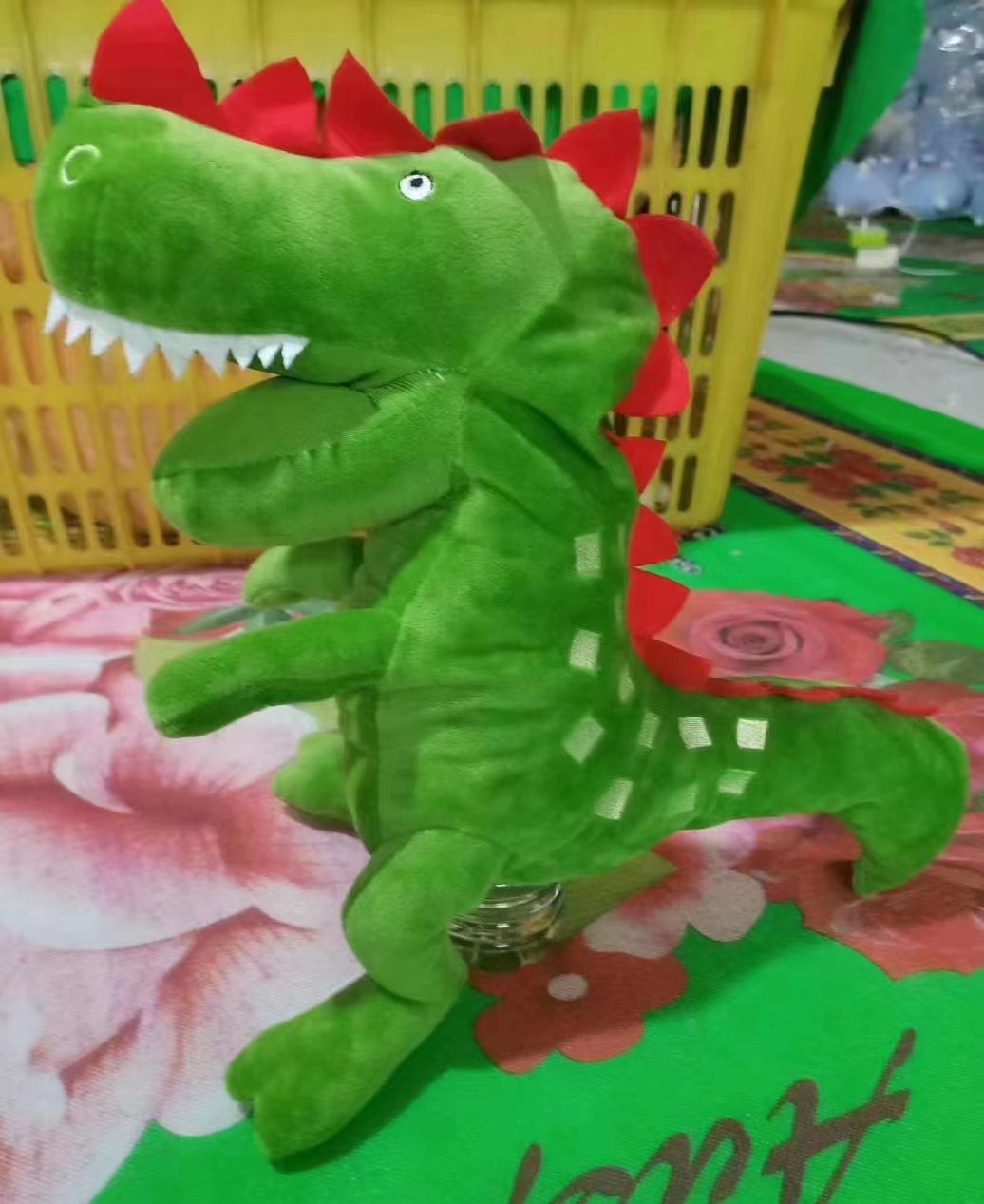 Small dinosaur plush toy figurines, couple dinosaur dolls, cute series dolls, wholesale dinosaurs details Picture