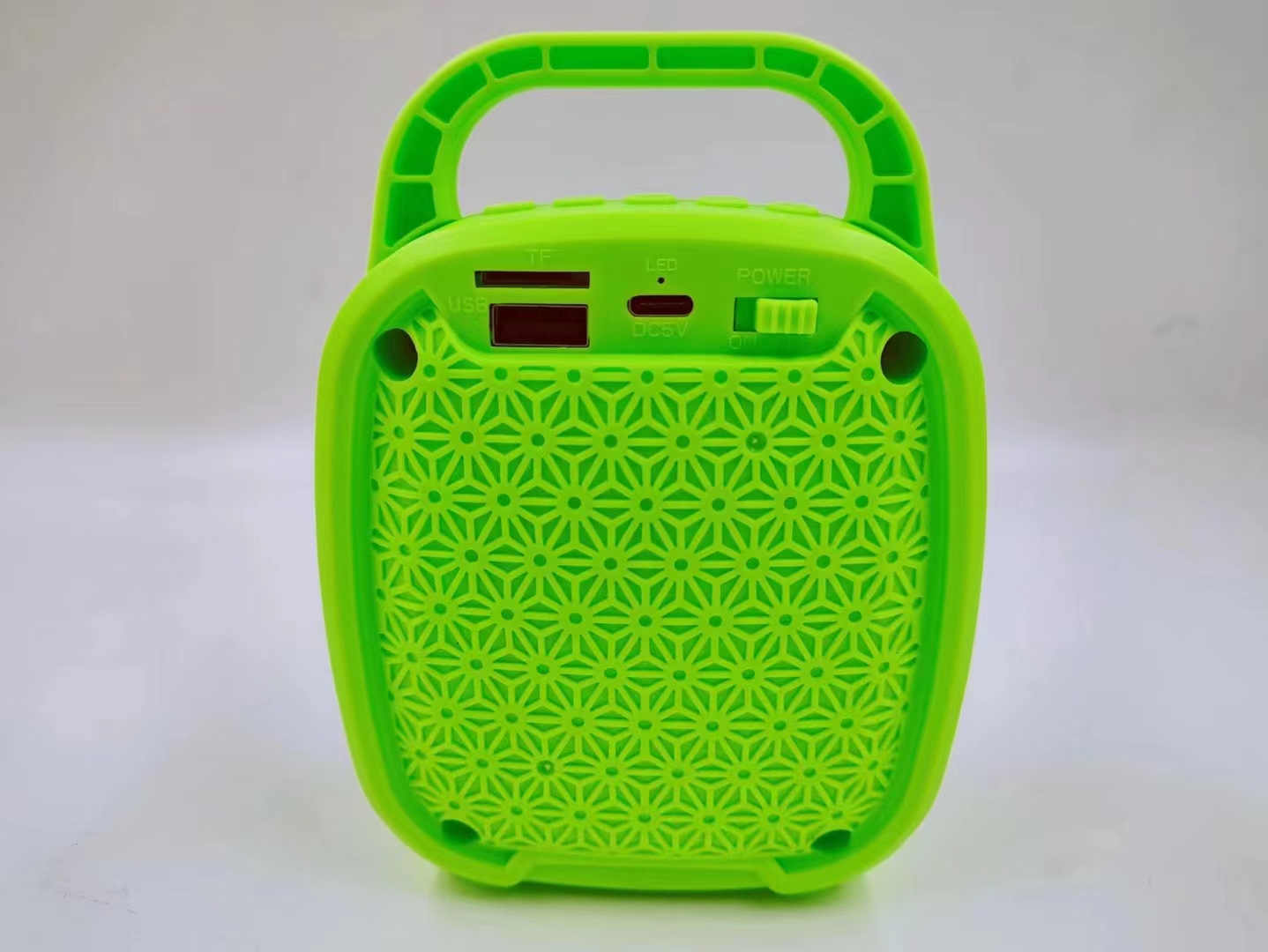 CS-0301  3寸系列便携式音箱蓝牙无线音响收音机详情5