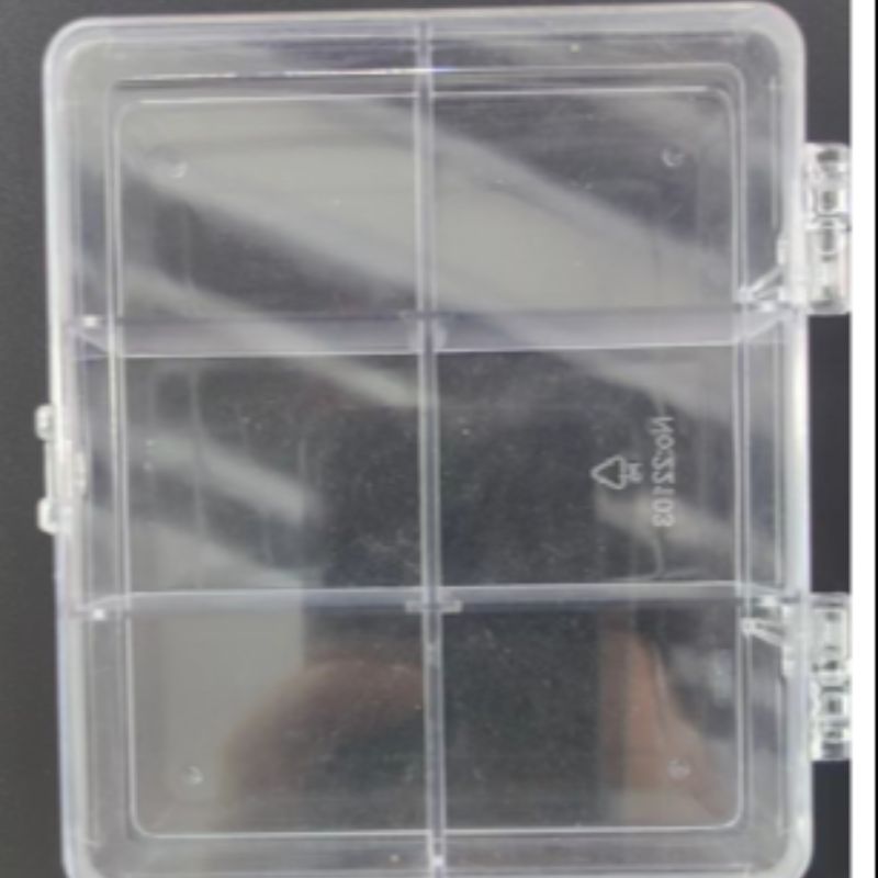 正方形亚克力收纳盒 透明固定分格零件盒 diy手工饰品配件0772