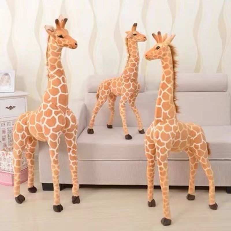 A realistic giraffe cartoon gift details Picture