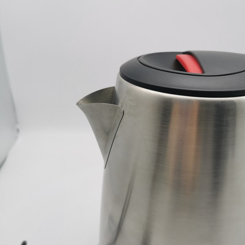 Xiao Ang MARADO is a large-capacity stainless steel water kettle with automatic power-off function for home, office and commercial use Application Scenario