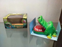85111盒装鳄鱼咬指儿童玩具