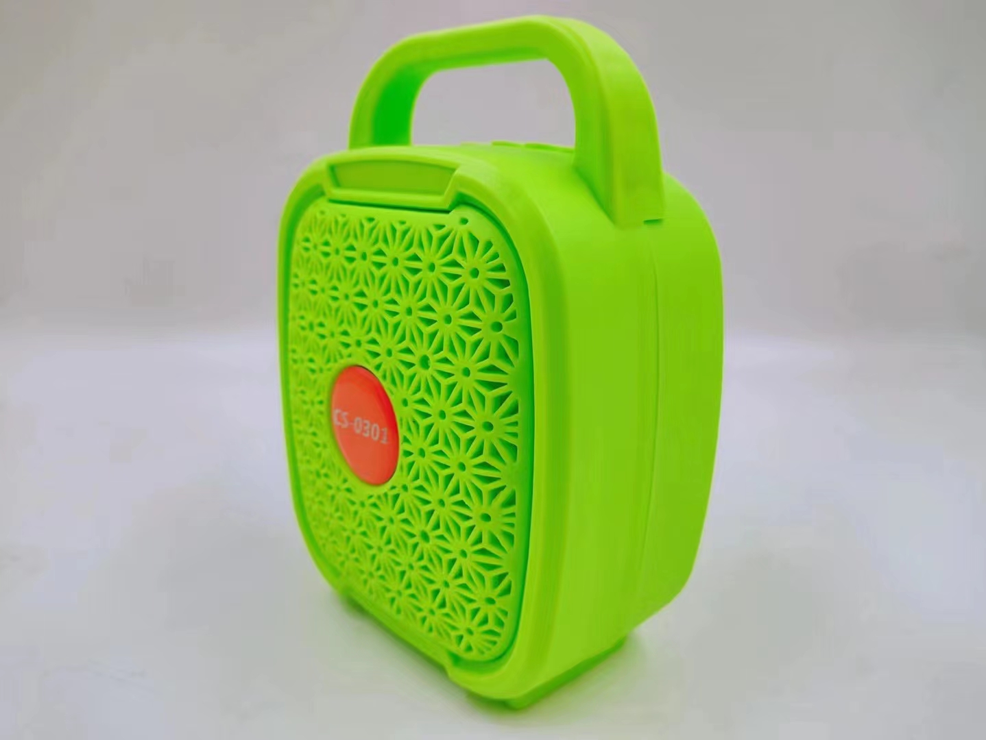 CS-0301  3寸系列便携式音箱蓝牙无线音响收音机详情4