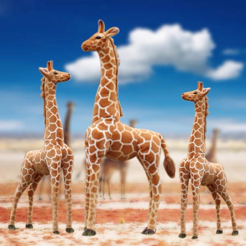 A realistic giraffe cartoon gift Specification image