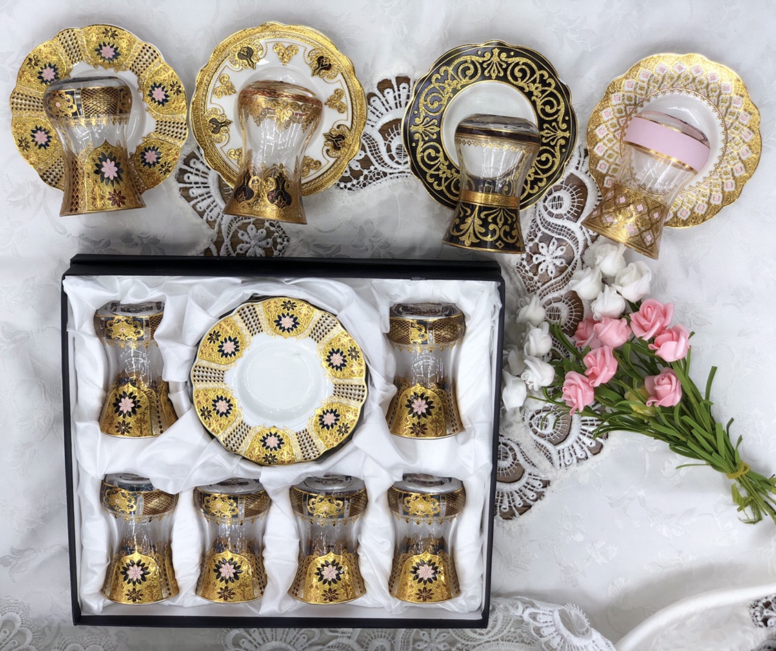 Retro luxury glass coffee cup set of six glasses and six plates, creative and exquisite home coffee cups details Picture