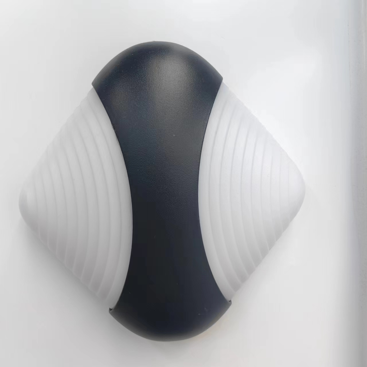 Metal material creative lighting ornaments, wall lamps, decorative lighting wall lamps Specification image