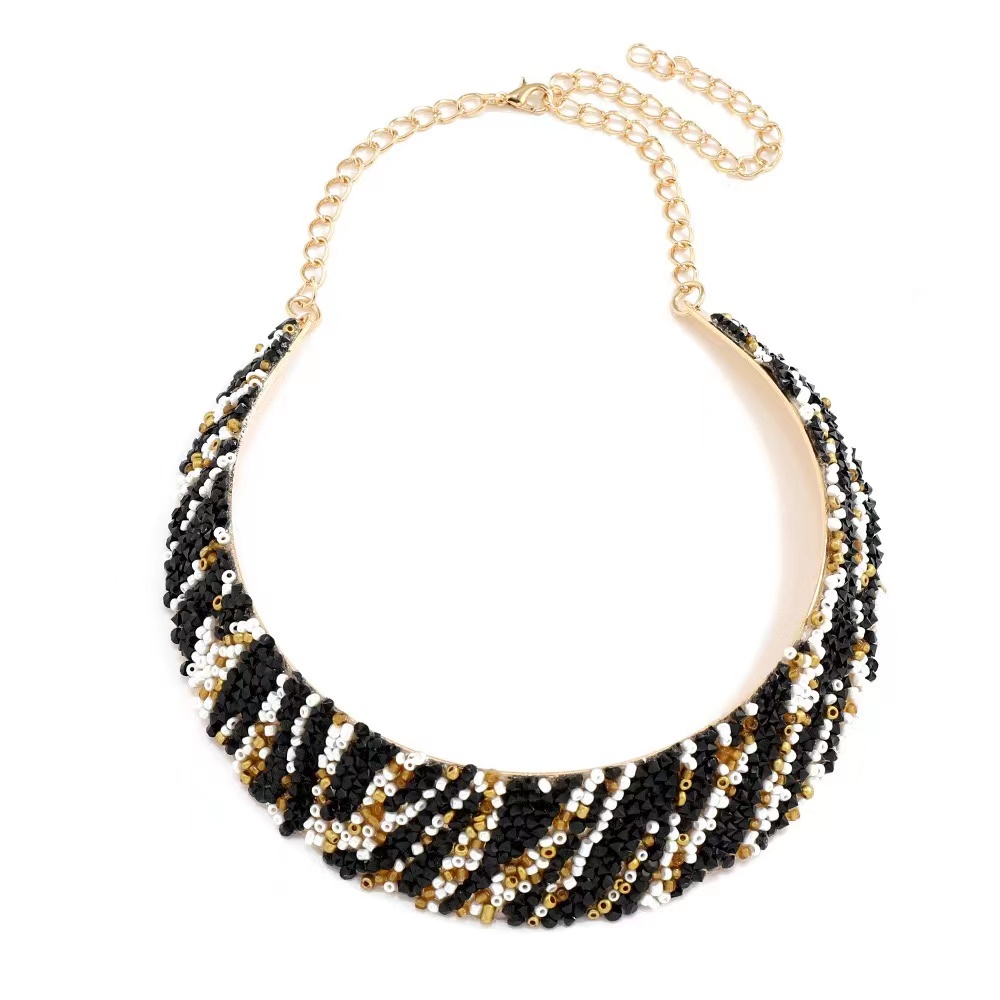 Cross-border Amazon Shein's best-selling European and American fashionable and trendy colorful rice bead Bohemian-style women's necklaces details Picture