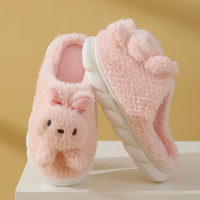 家居棉鞋实物图