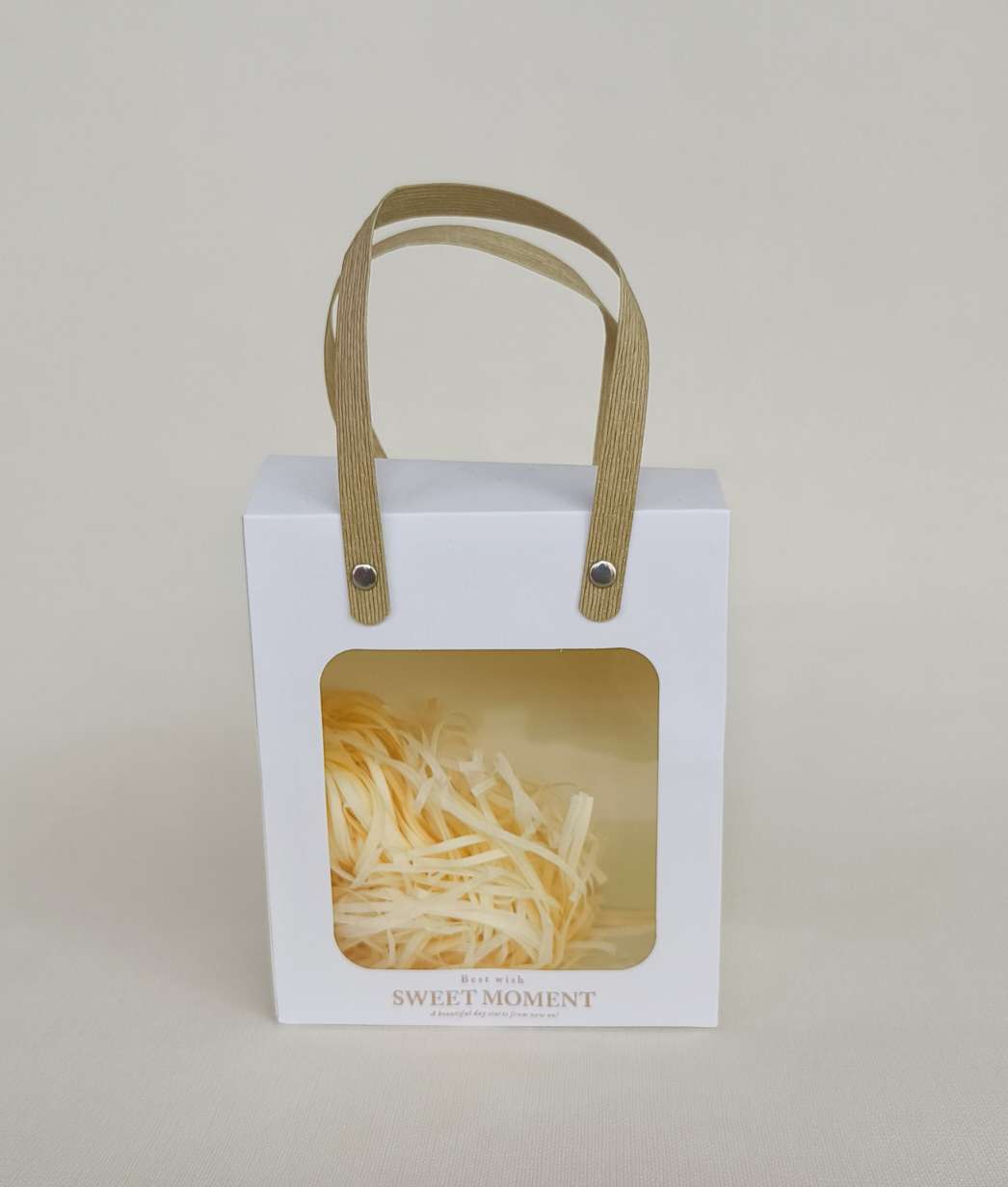伴手礼手提袋 教师节生日礼物手提袋 透明礼品包装盒 喜糖盒 包装盒详情图1