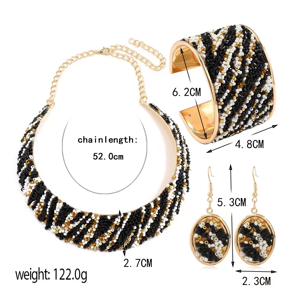 Cross-border Amazon Shein's best-selling European and American fashionable and trendy colorful rice bead Bohemian-style women's necklaces Item Picture