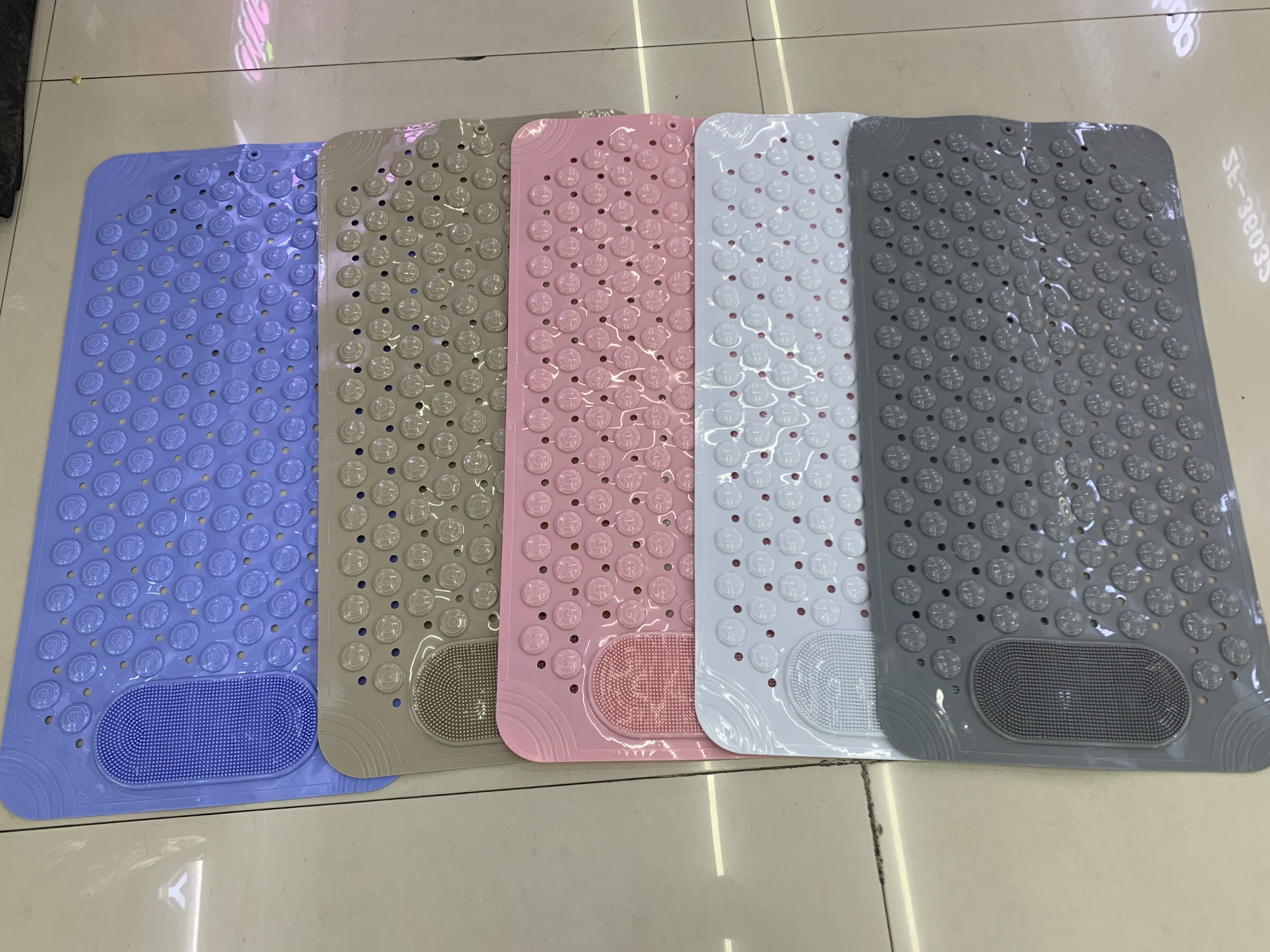 实色长方小刷子垫防滑垫淋浴洗澡垫卫生间厕所防水垫家用地垫