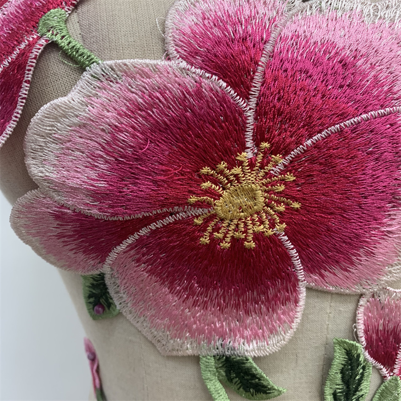 Pink flower fabric applique clothing embroidery accessory applique Specification image
