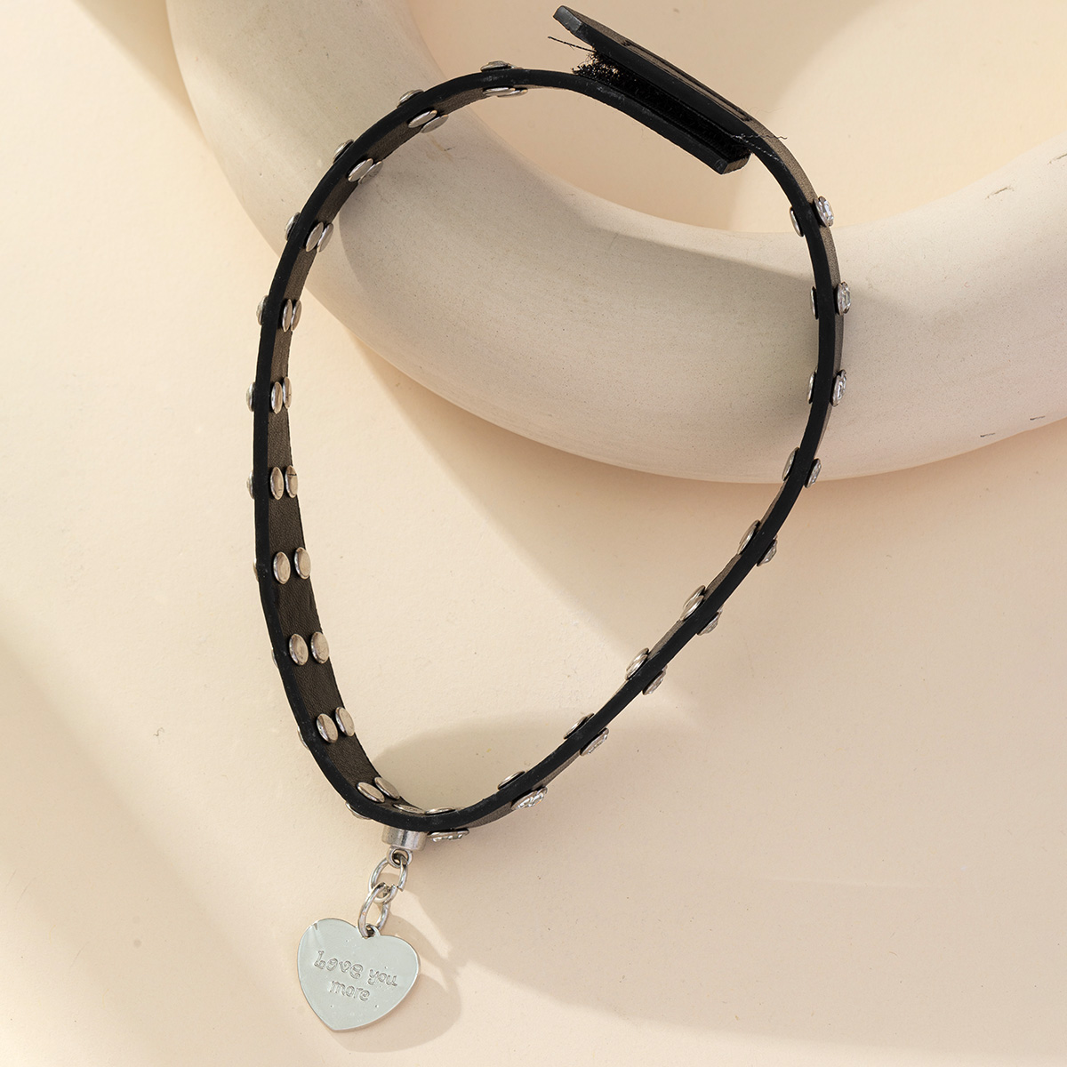 Sweet Cool funky Crystal Love Pendant Leather rope necklace collar Short choker punk choker