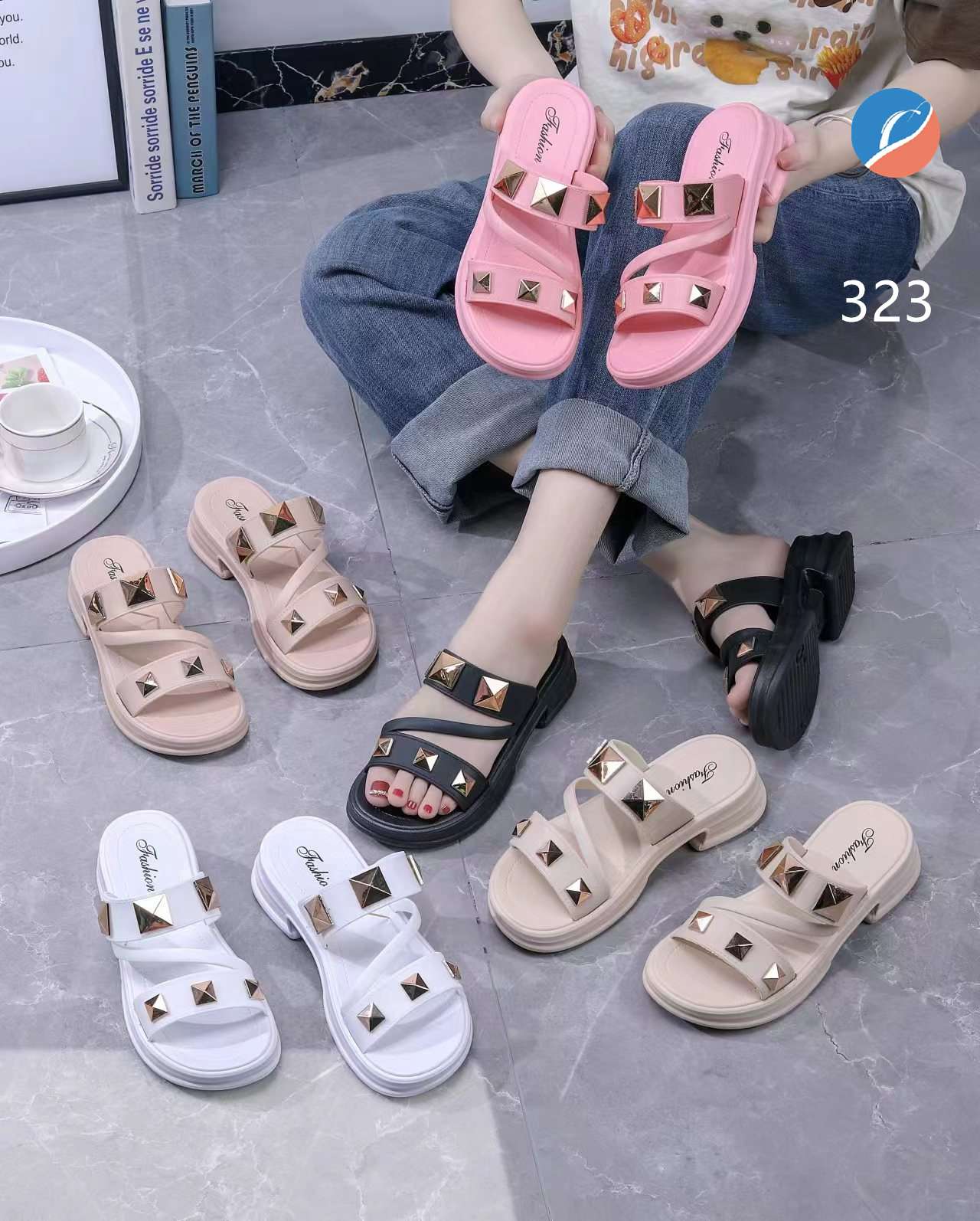 Women's wedge sandals 2023 new summer mid-heel beach shoes with studded pine cake willow nails thick soled Roman shoes