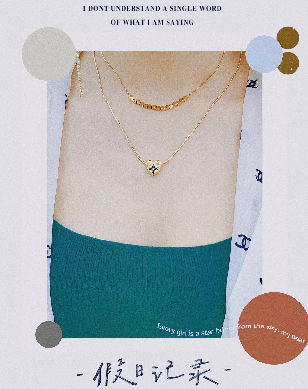 Double Love Necklace details Picture