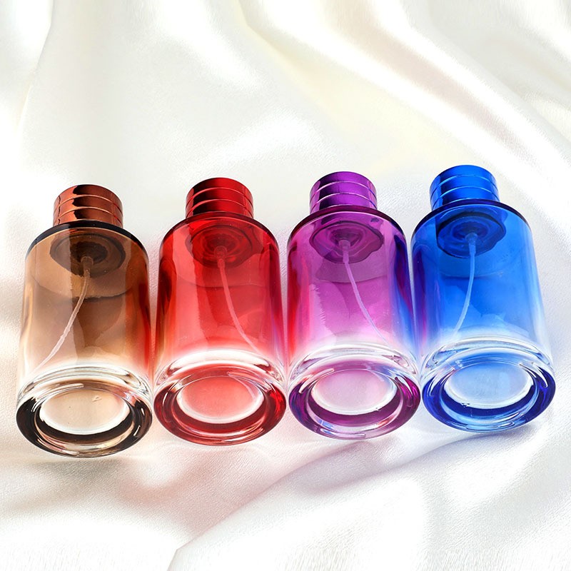 Explosive spot 100ML cylindrical gradual color perfume bottle straight round spray bottle high-grade screw perfume glass bottle