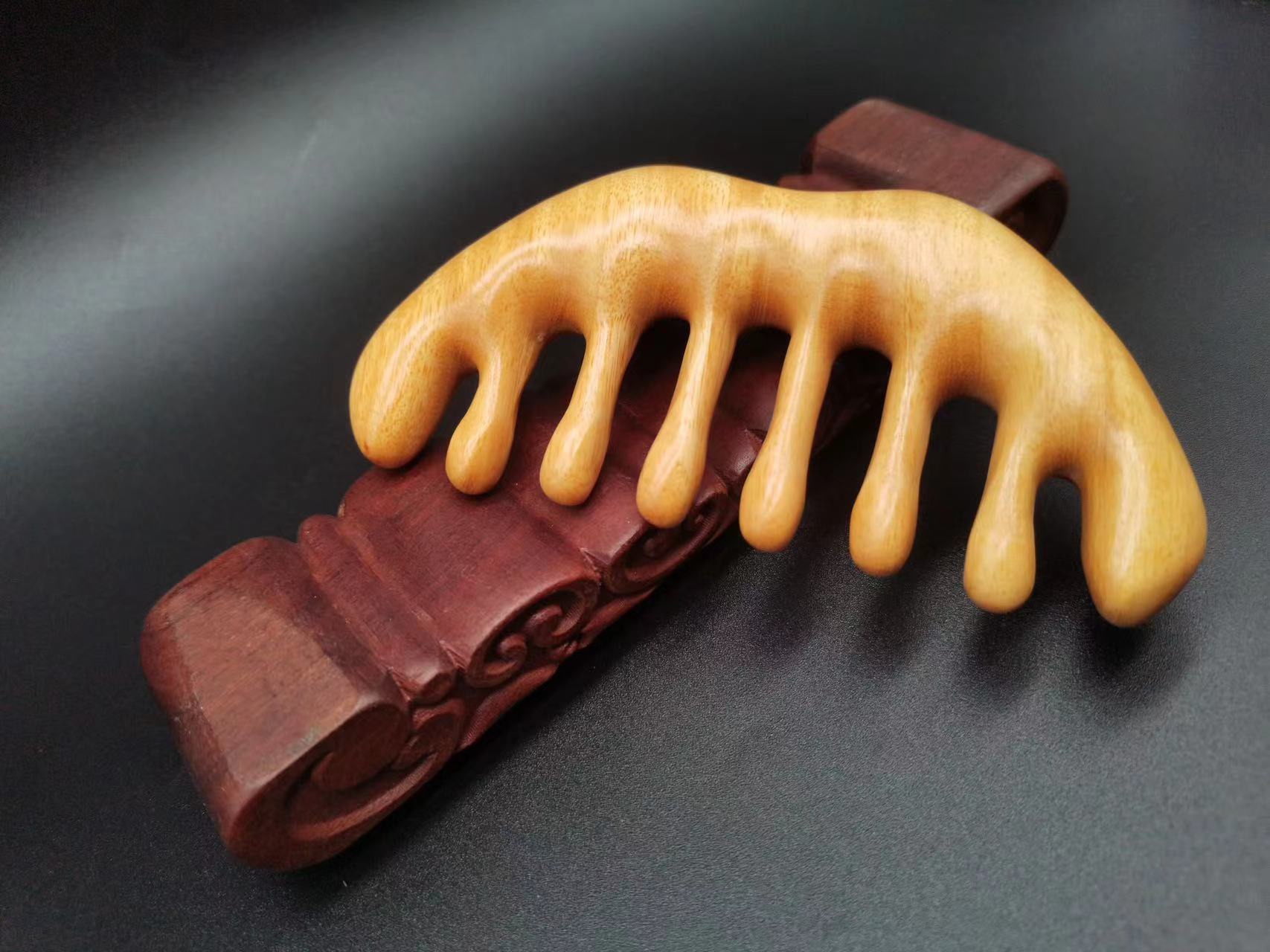 Natural rosewood comb, meridian and acupoint massage comb, portable household comb pic 4