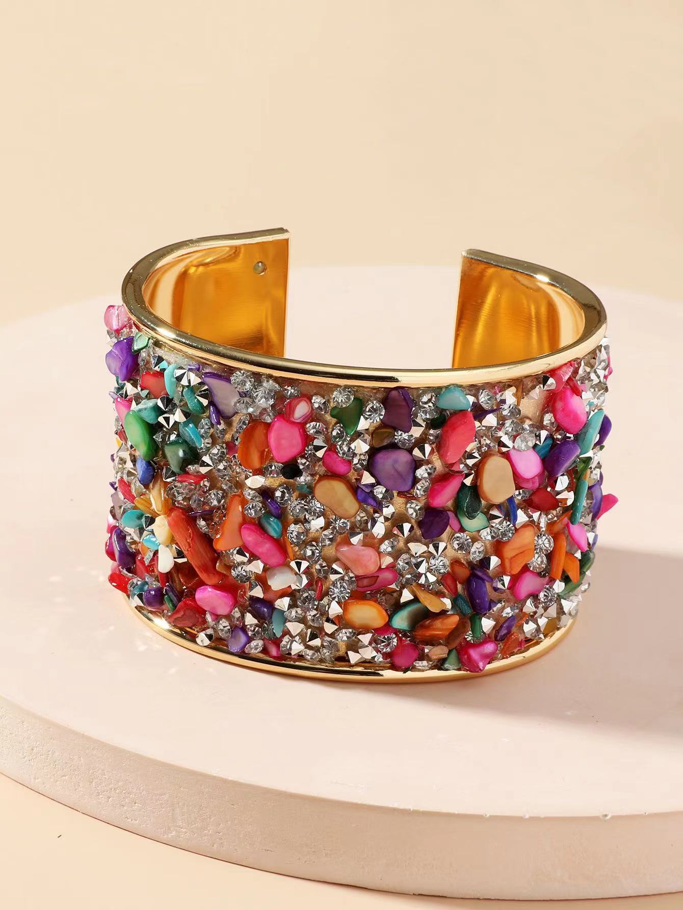 Cross-border Amazon Siyin's best-selling Bohemian-style metal, diamond, rough stone and shell inlaid, shining wide opening C-shaped women's bracelet details Picture