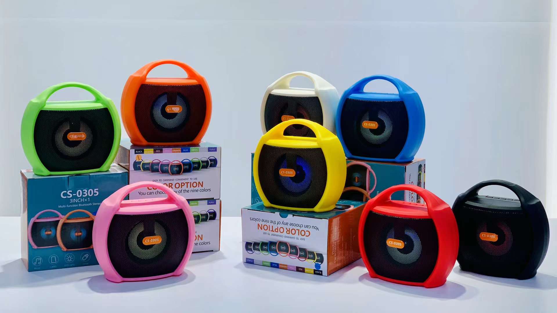 CS-0305  3寸系列便携式音箱蓝牙无线音响收音机详情1