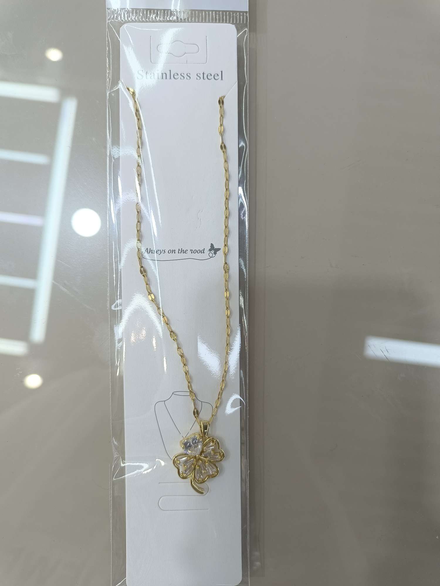 Stainless steel necklace detail image 2