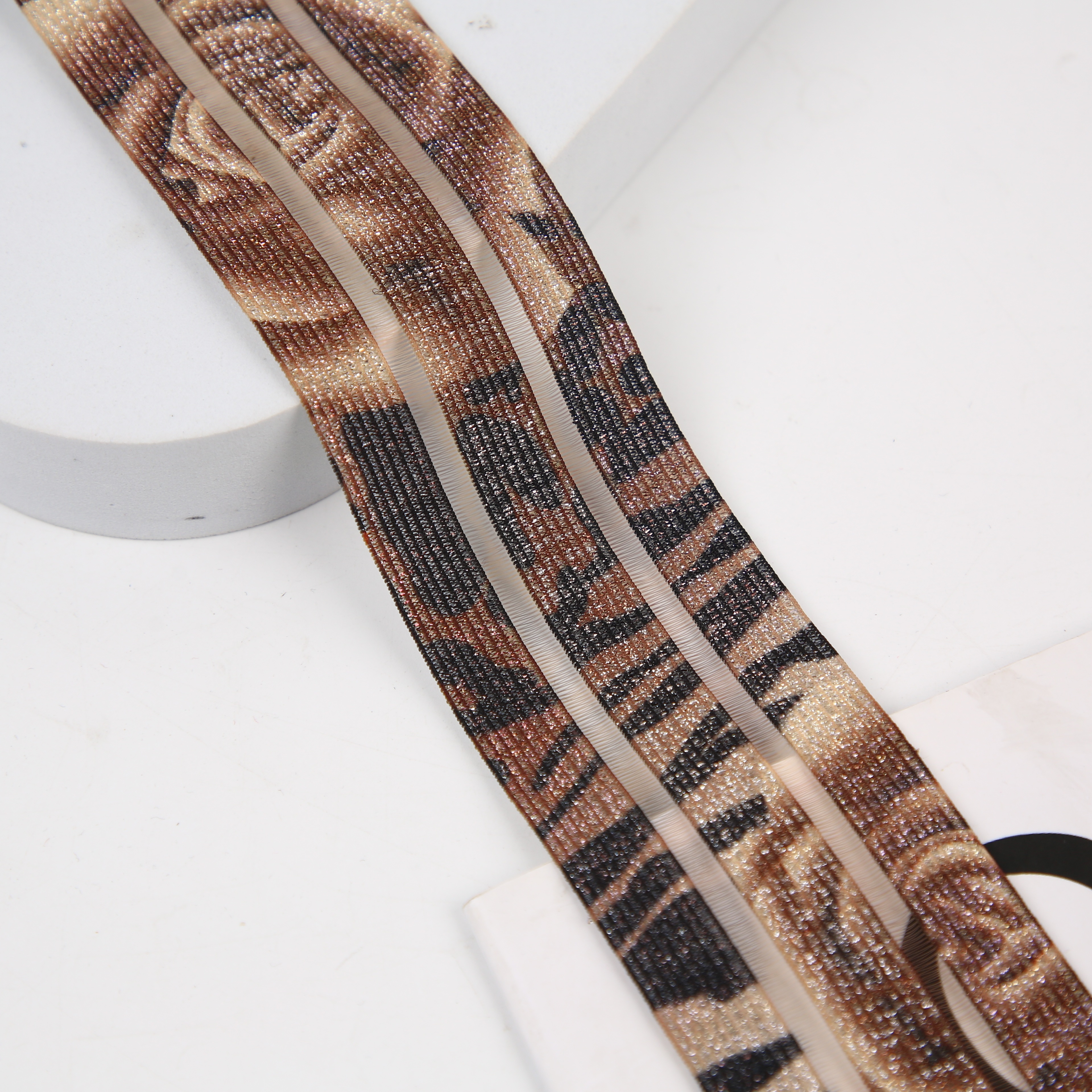 2023年新款2.5CM三色花纹带详情2