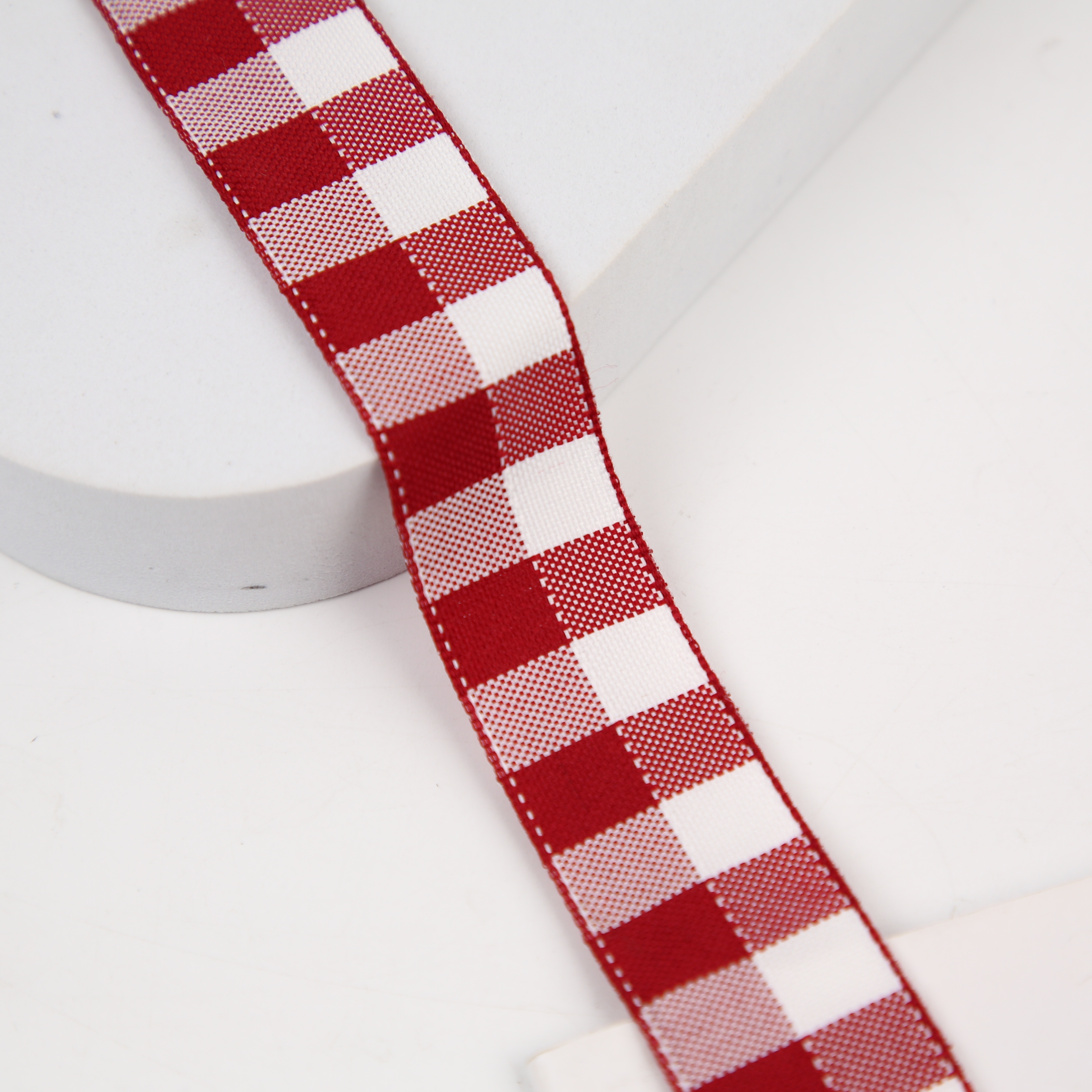 Manufacturers Supply Wholesale Ribbon Press Ribbon High Quality Trustworthy Clothing Accessories Hair Accessories Ribbon Lattice Application Scenario