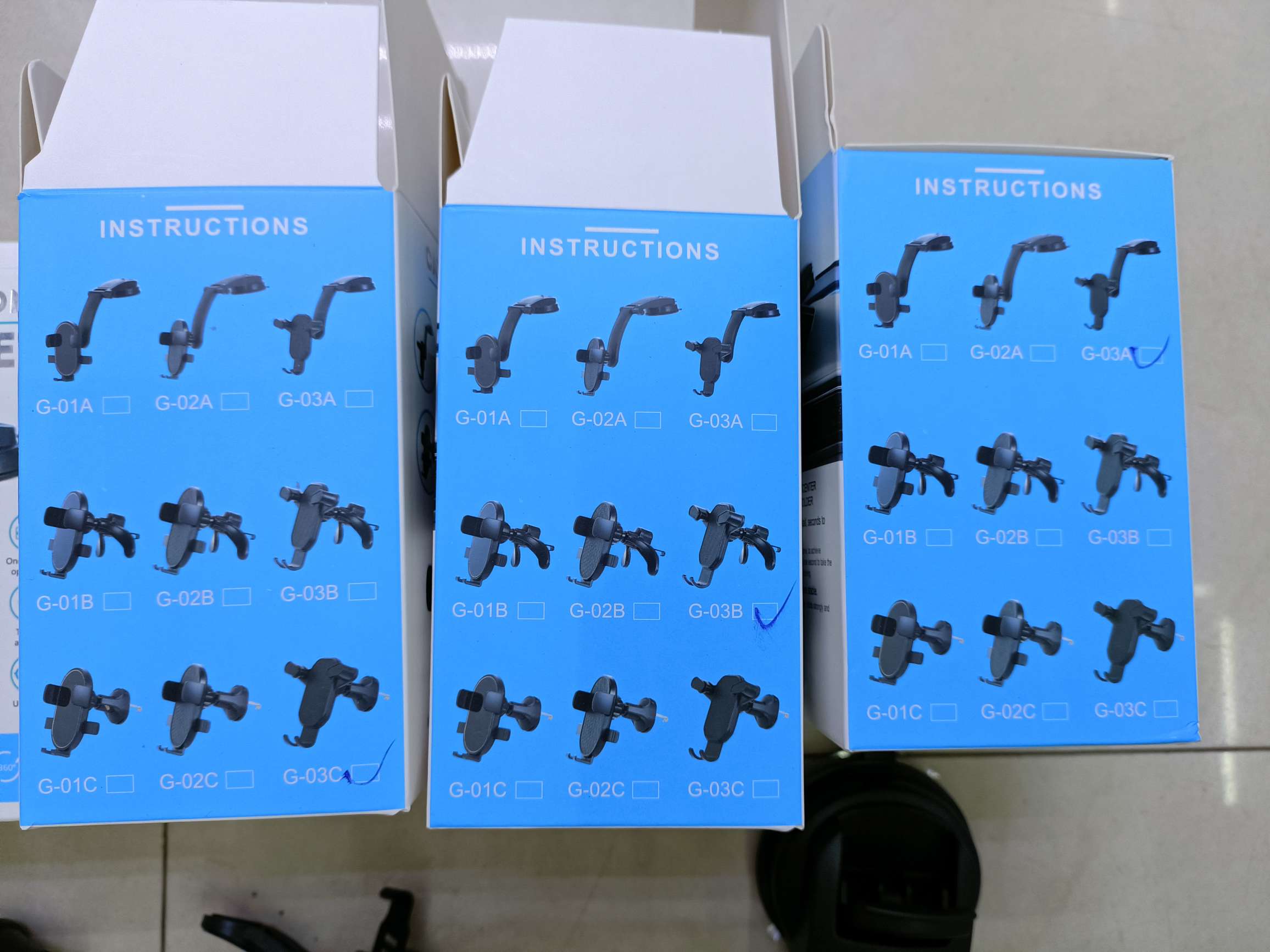 C-03系列车载手机支架 吸盘支架/三脚出风口支架/挂钩出风口支架详情图2