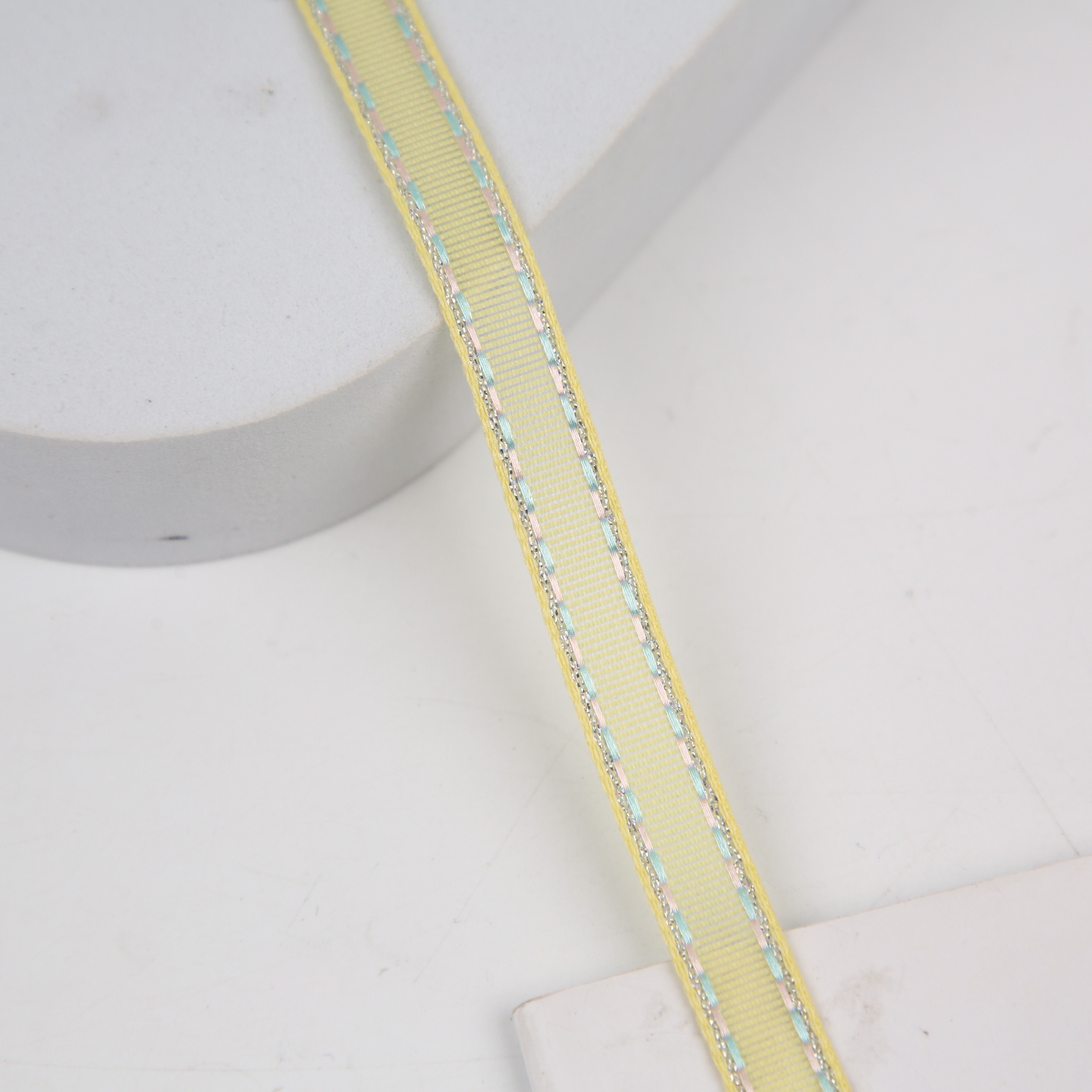 Manufacturers Spot Supply Wholesale Ribbon Press Ribbon High Quality Trustworthy Clothing Accessories Hair Accessories Ribbon Application Scenario