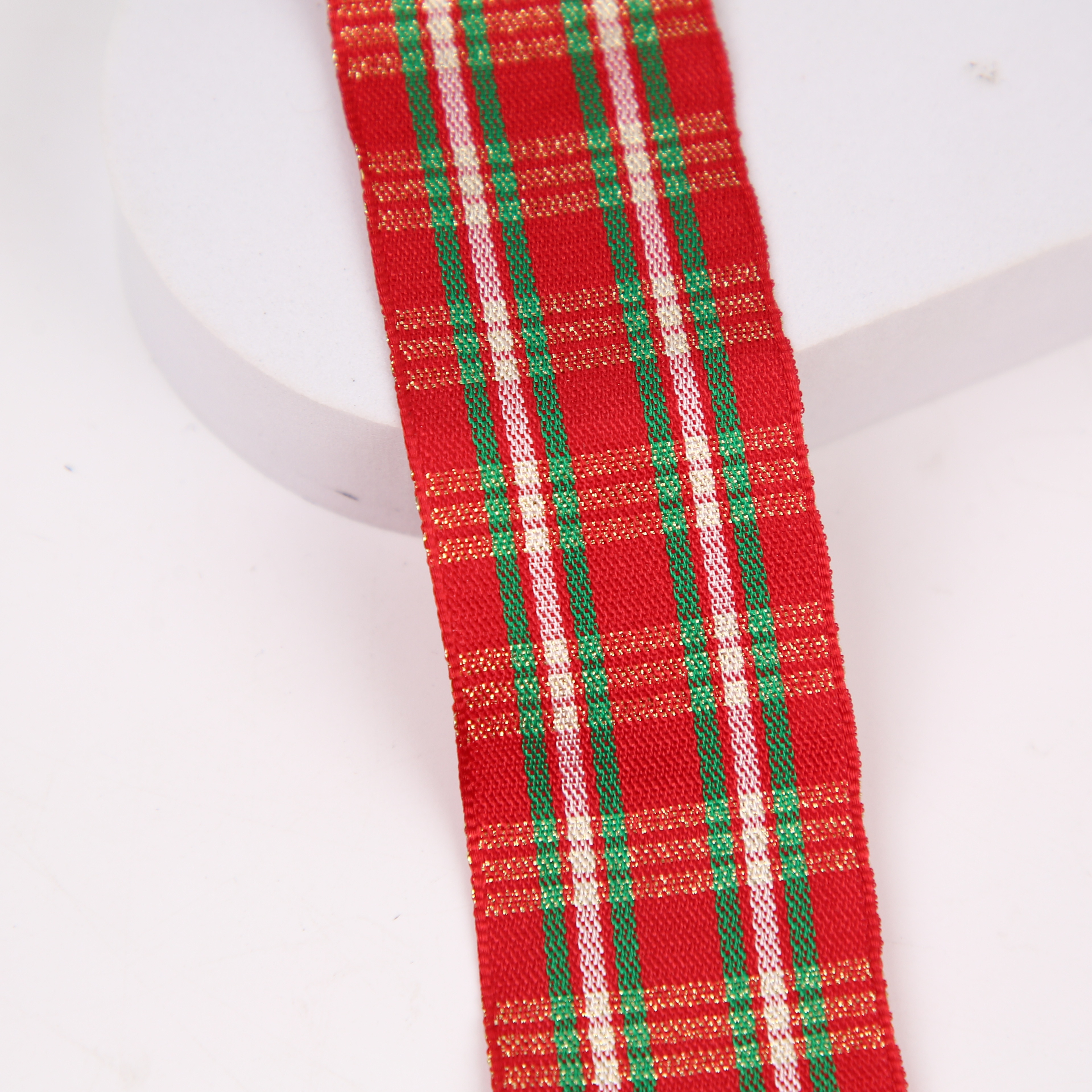 Manufacturers Spot Supply Wholesale Ribbon Embossed Ribbon High Quality Trustworthy Clothing Accessories Hair Accessories Ribbon Christmas Application Scenario