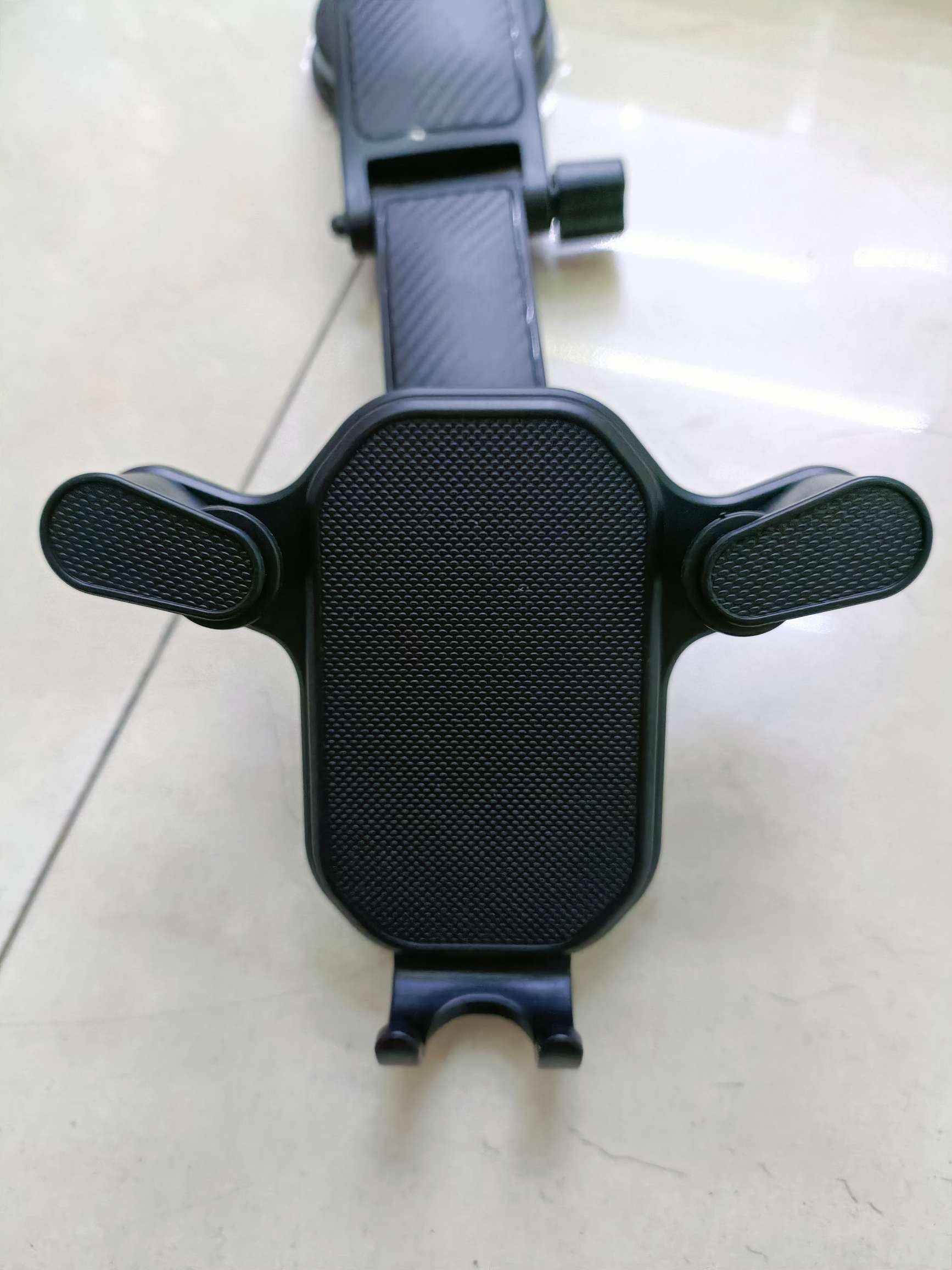 C-03系列车载手机支架 吸盘支架/三脚出风口支架/挂钩出风口支架详情图6