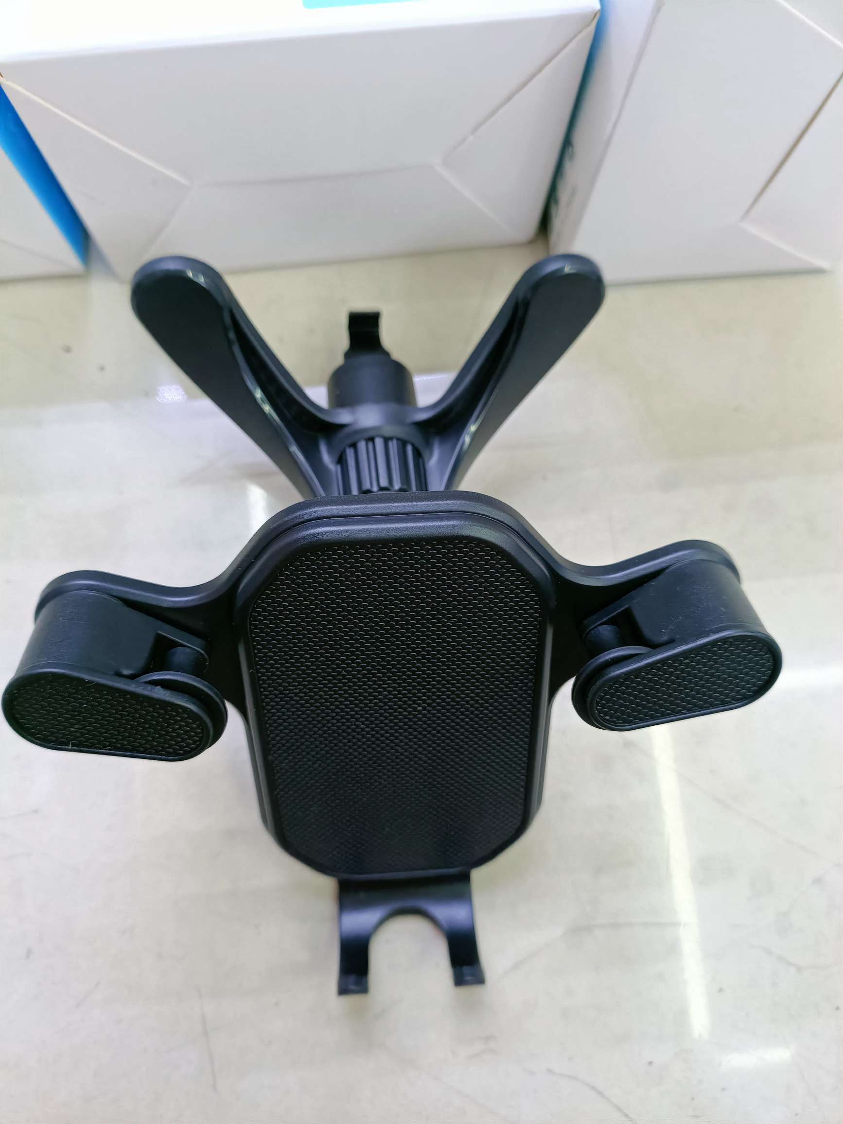 C-03系列车载手机支架 吸盘支架/三脚出风口支架/挂钩出风口支架详情图15