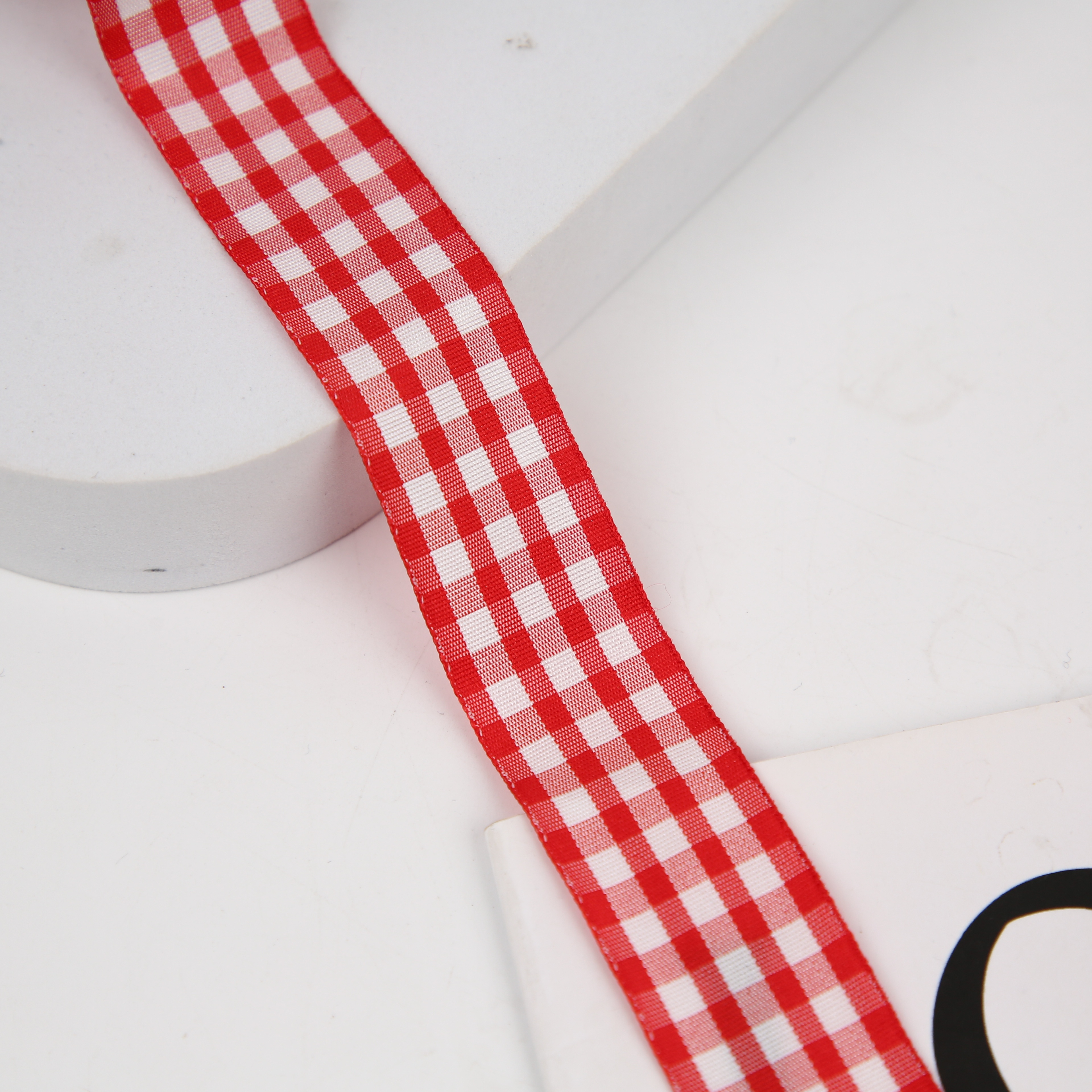 Manufacturers Supply Wholesale Webbing Embossed Belt High Quality Trustworthy Clothing Accessories Hair Accessories Webbing Application Scenario
