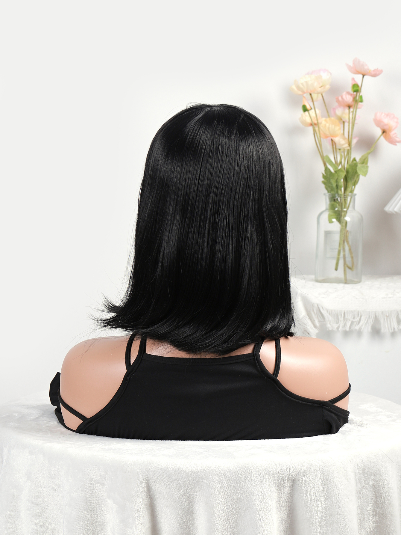 Manufacturer's in-stock European and American cross-border wigs, figure-eight bangs, Bob, short straight hair wigs, hair wigs Item Picture