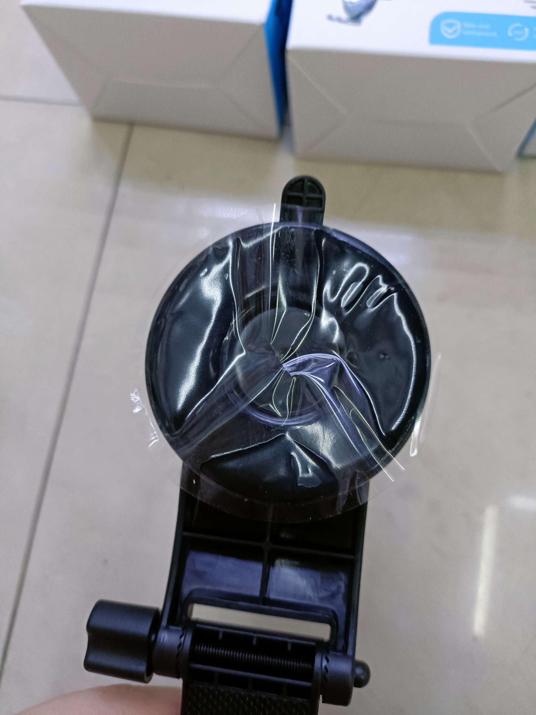 C-03系列车载手机支架 吸盘支架/三脚出风口支架/挂钩出风口支架详情图7