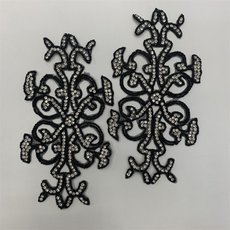 Hollowed-out black diamond-encrusted lace fabric for clothing accessory decoration details Picture