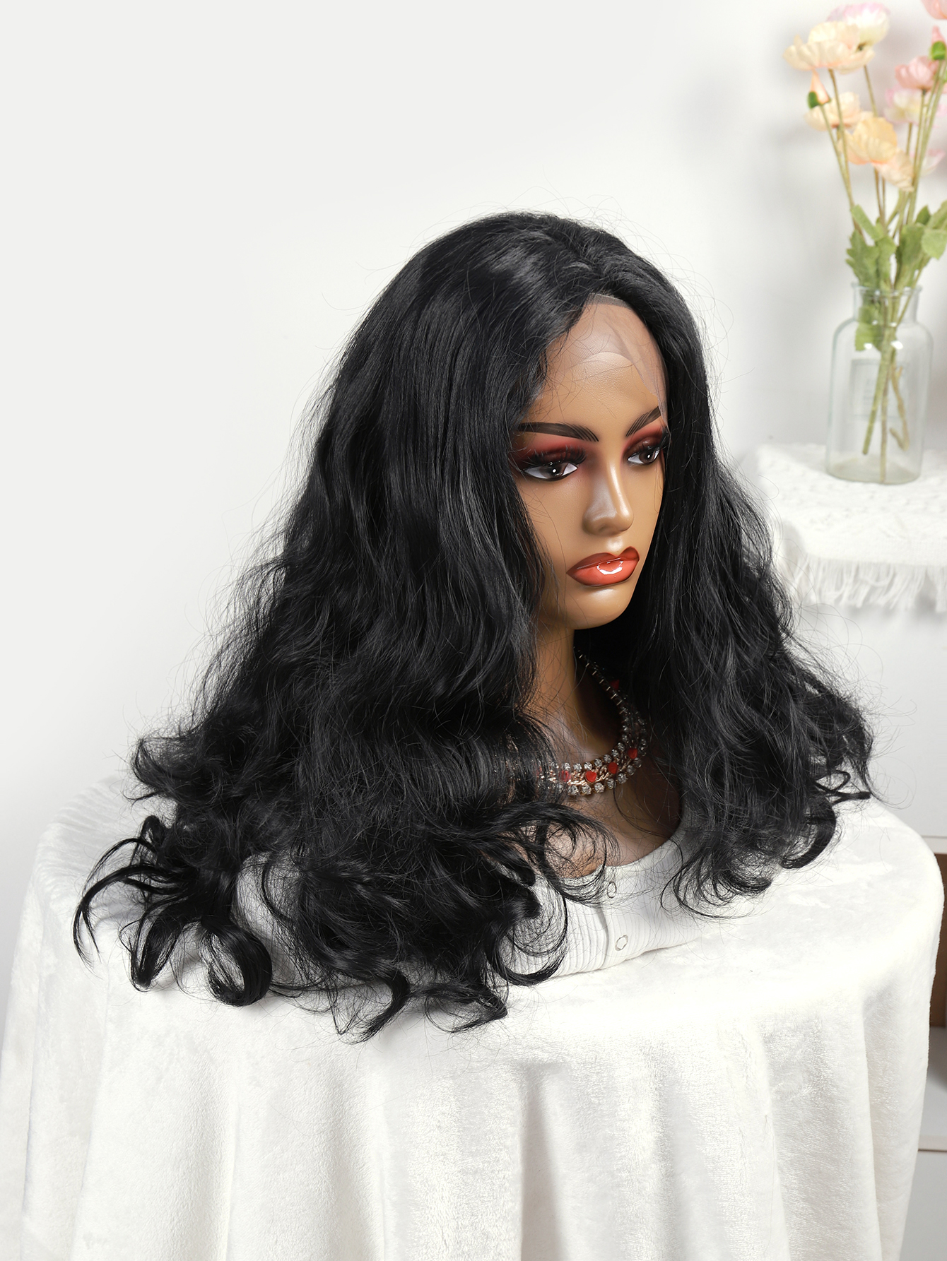 Cross-border European and American wigs, women's fashionable synthetic fiber headwear, black fluffy long curly hair, factory direct sales newlook Application Scenario