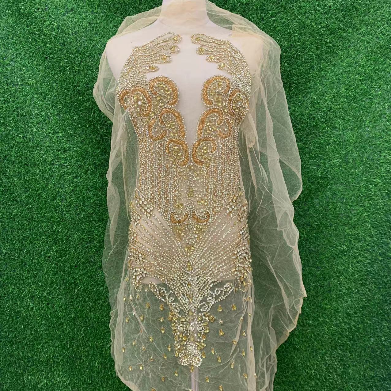 Gold front hand-stitched beaded wedding dress brooch with mesh applique pic 10