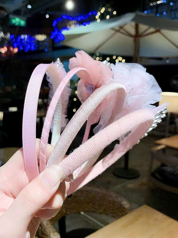 Children's hair bands, girls' crown headbands, headwear, princess crown hair clips, little girls' hair clips, mesh, bow hair accessories detail image 3
