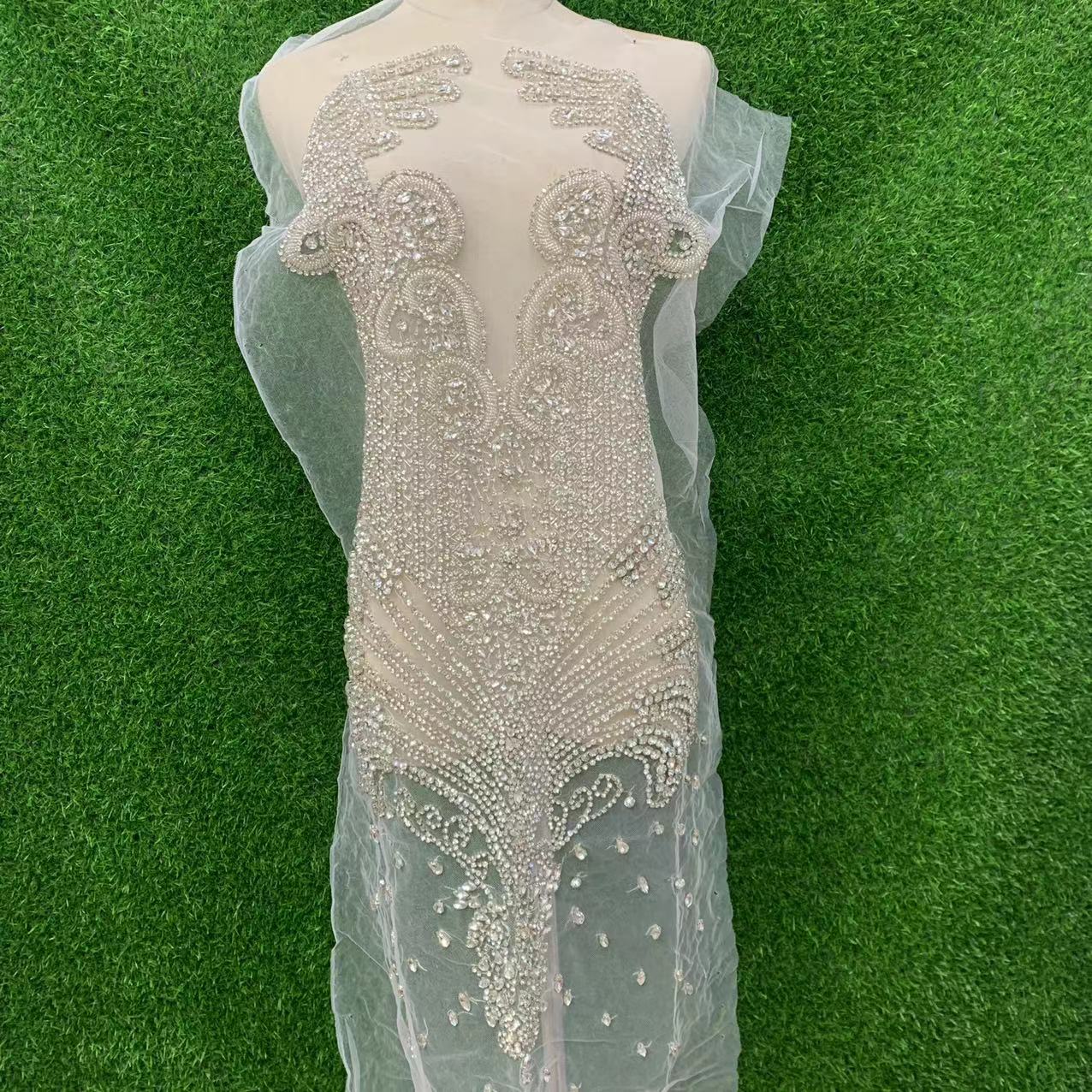 Gold front hand-stitched beaded wedding dress brooch with mesh applique pic 5