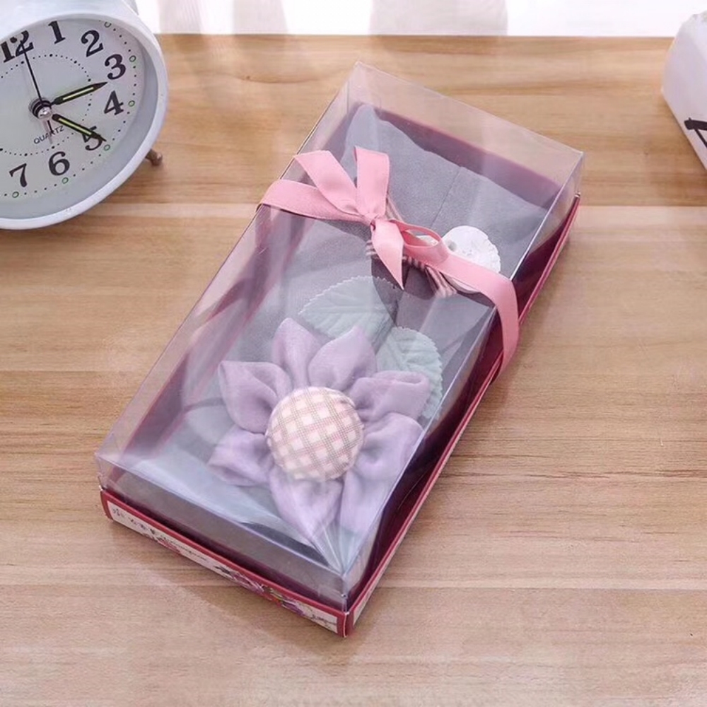 HFB-xrk1 Deodorizing and dehumidifying Bamboo Charcoal Aromatherapy Bag with flower arrangement Application Scenario
