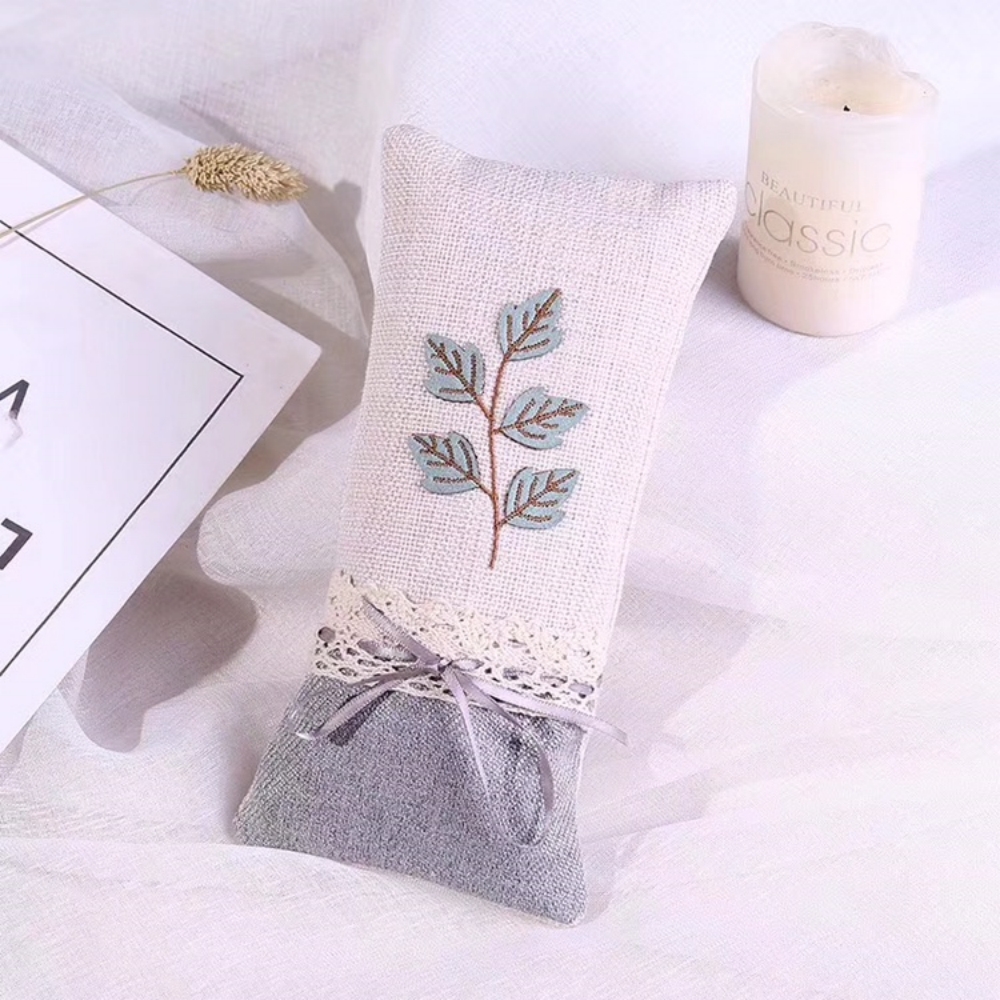 Bamboo charcoal aromatherapy bags and car deodorizing bags can remove formaldehyde and odors Specification image