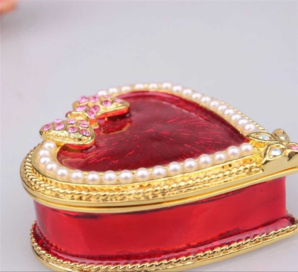 Red Alloy Heart Enamel Jewelry Box Decoration Alloy Craft Decoration Specification drawing