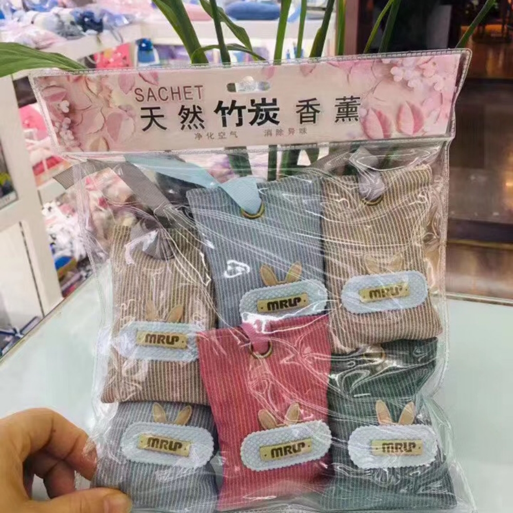 zt-tk35a Dehumidifying and Deodorizing Bamboo Charcoal Fabric Aroma Diffuser Application Scenario